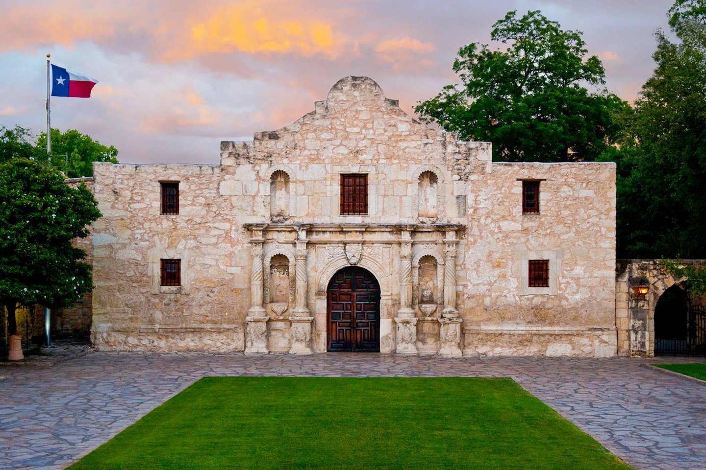 The Alamo at golden hour, San Antonio, Texas